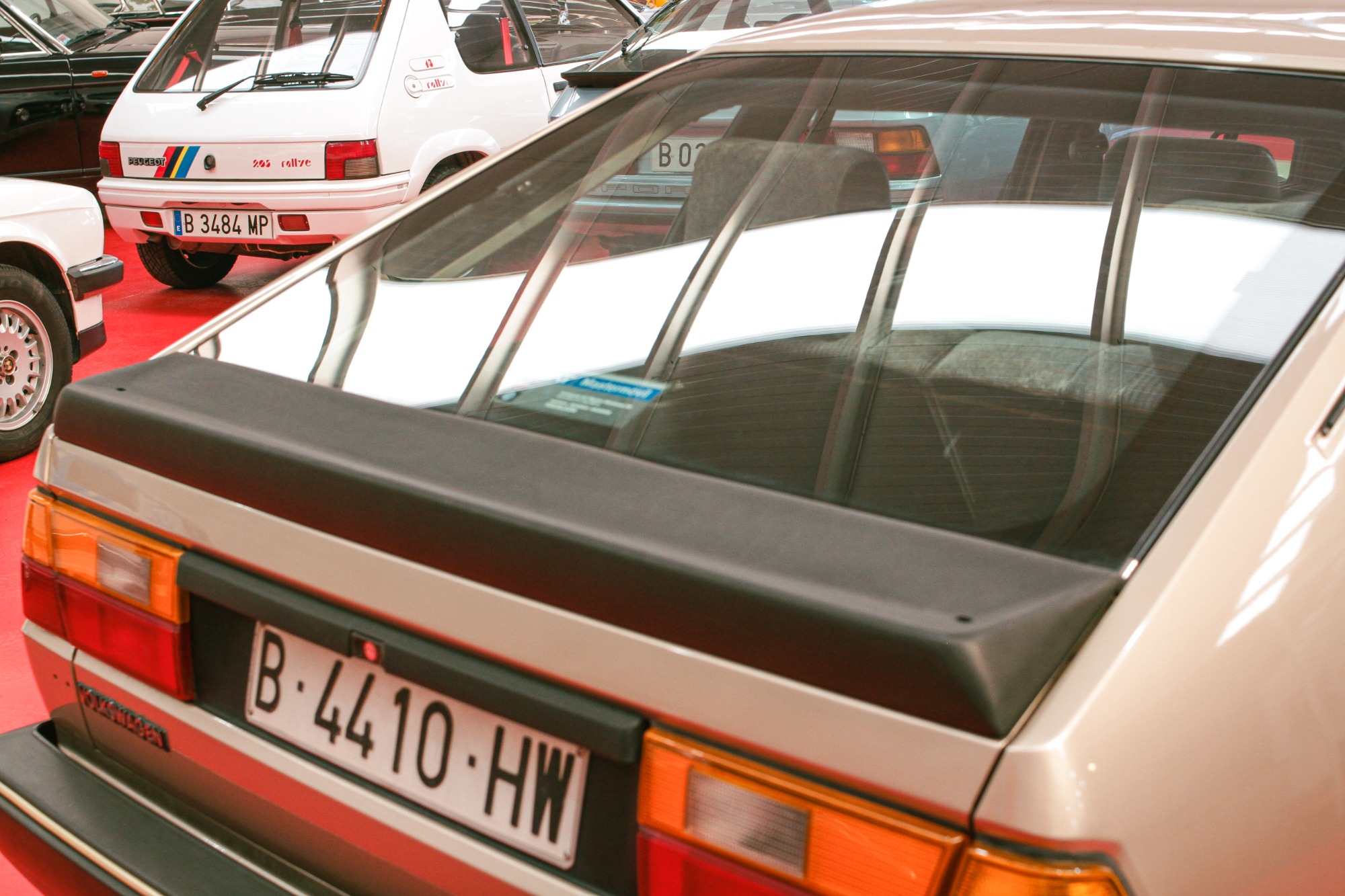 VOLKSWAGEN PASSAT 1987