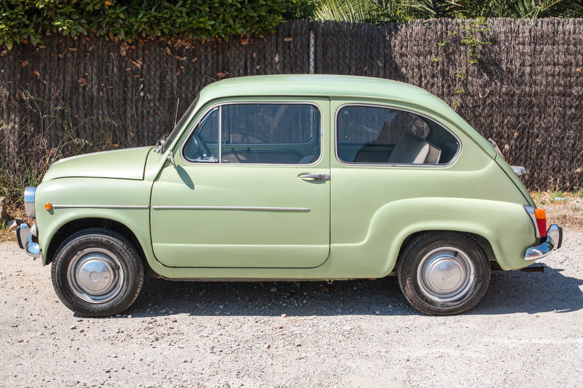 Seat 600