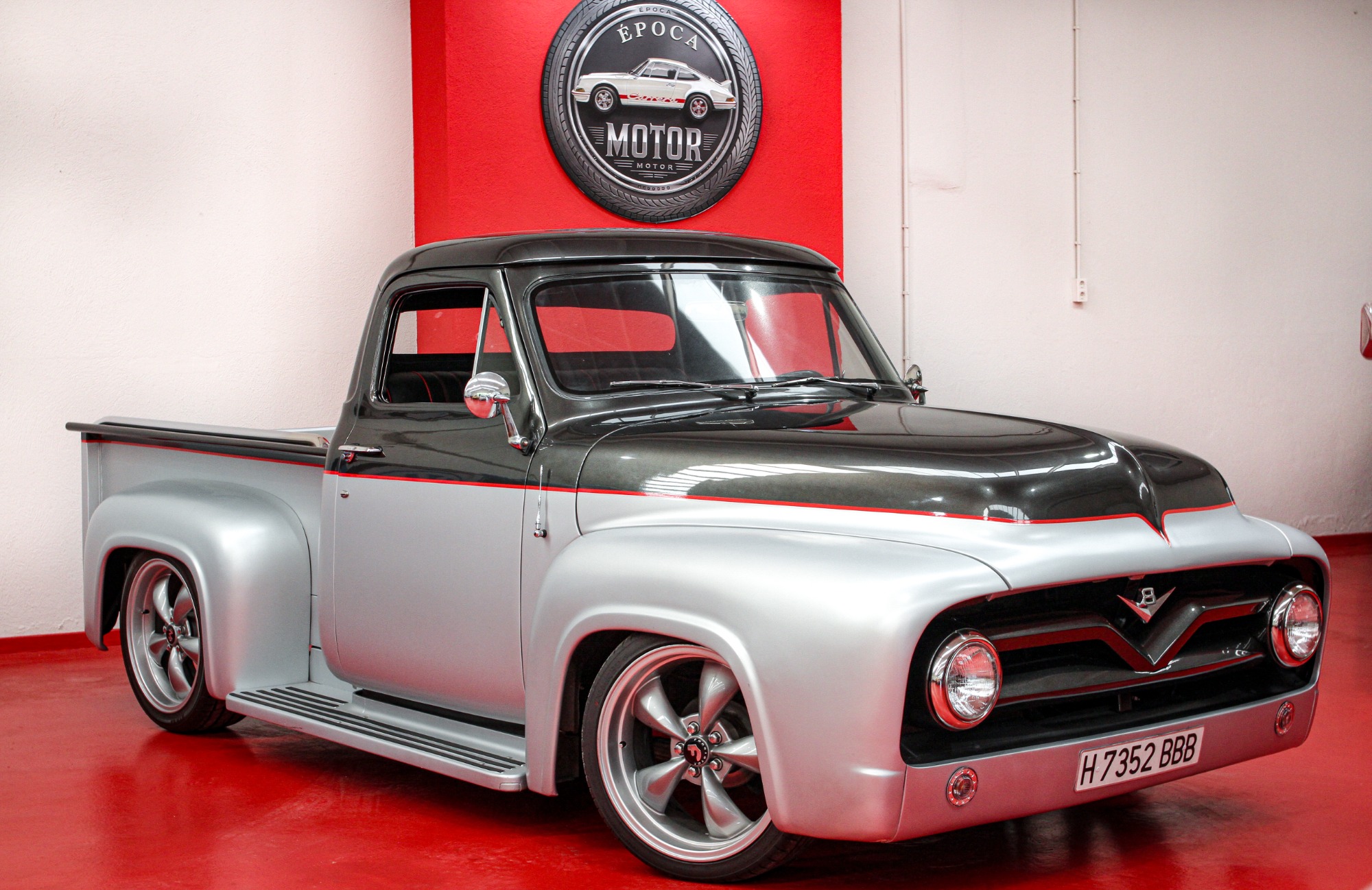 FORD F100