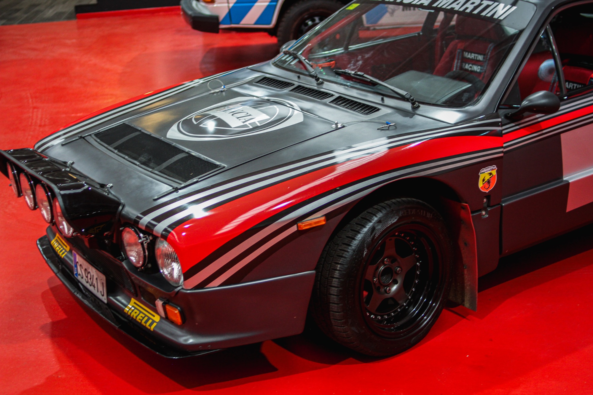 Lancia 037