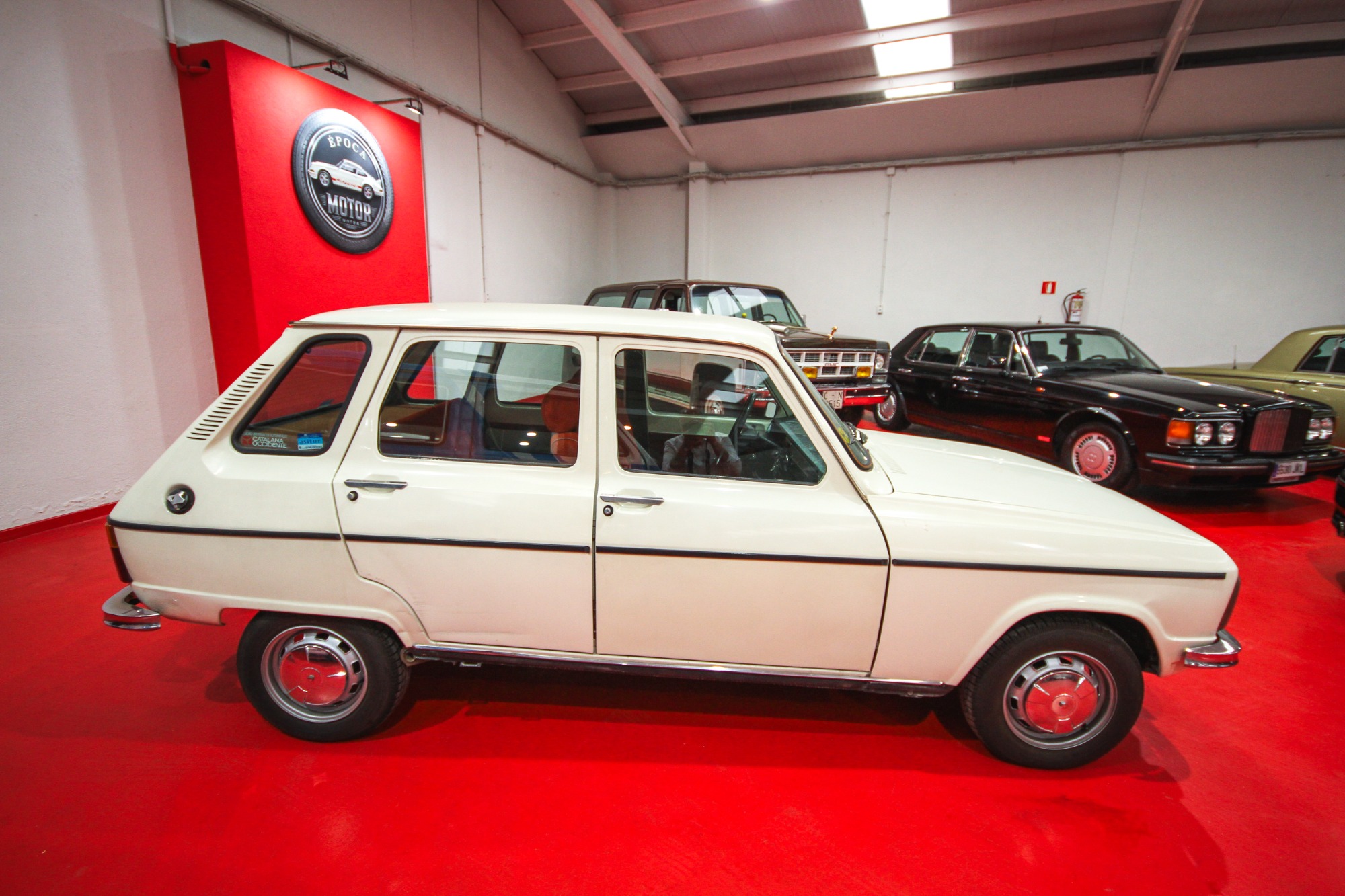 RENAULT R6 GTL