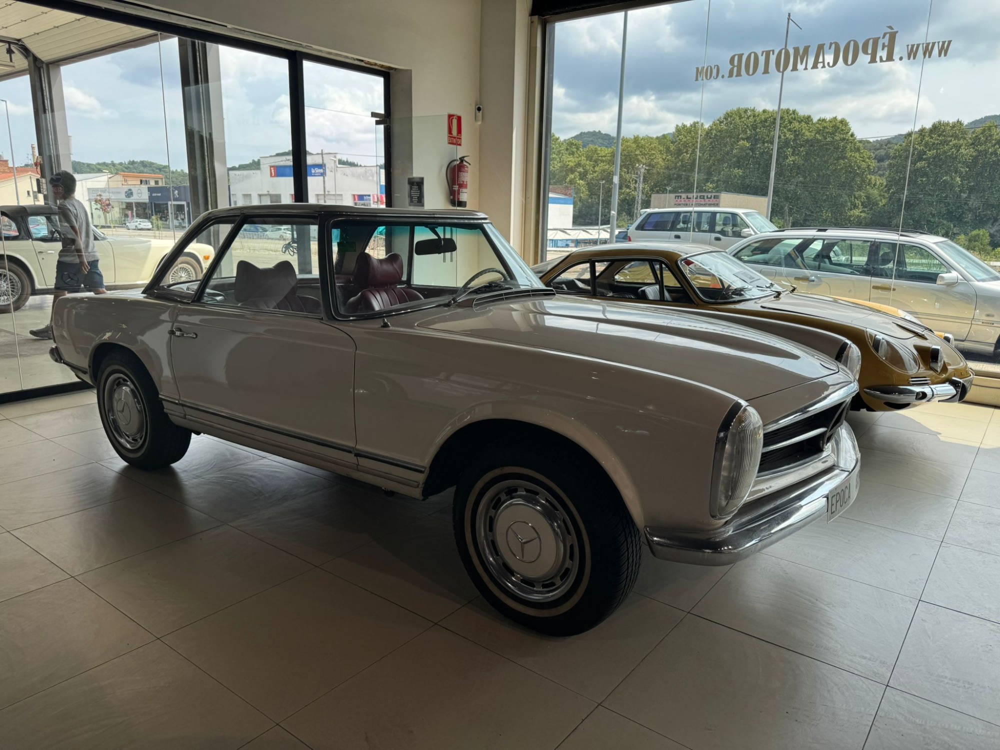 MERCEDES PAGODA 280 SL