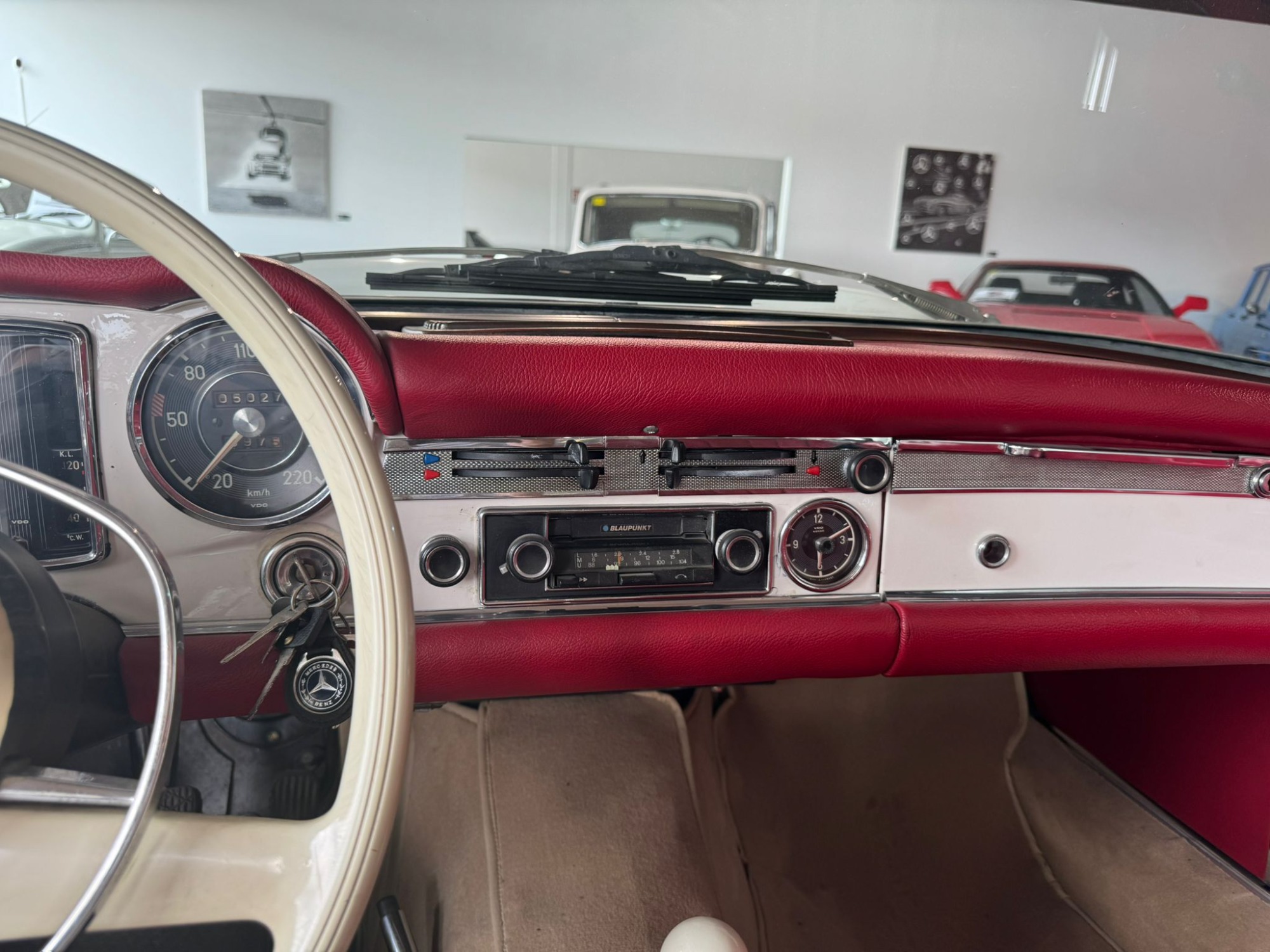 MERCEDES PAGODA 280 SL