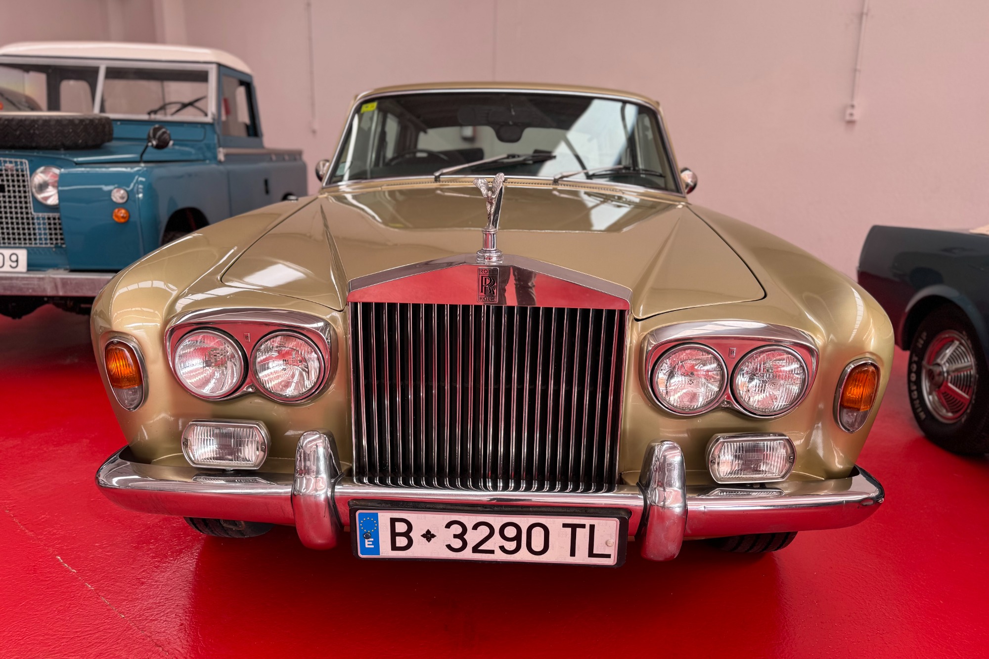 ROLLS ROYCE SILVER SHADOW