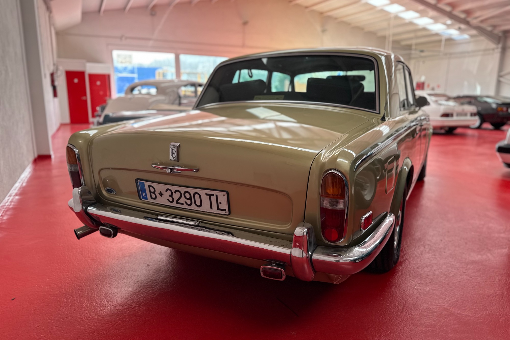 ROLLS ROYCE SILVER SHADOW
