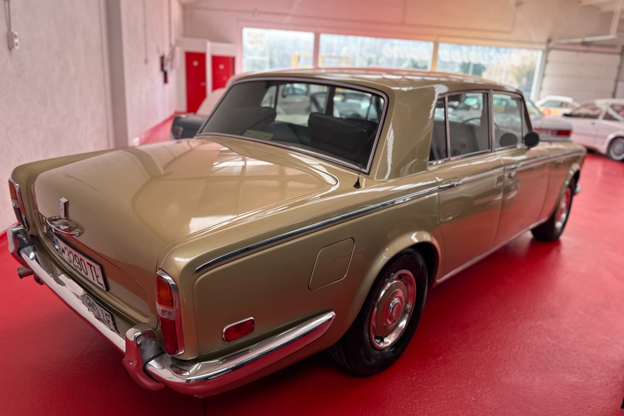 ROLLS ROYCE SILVER SHADOW