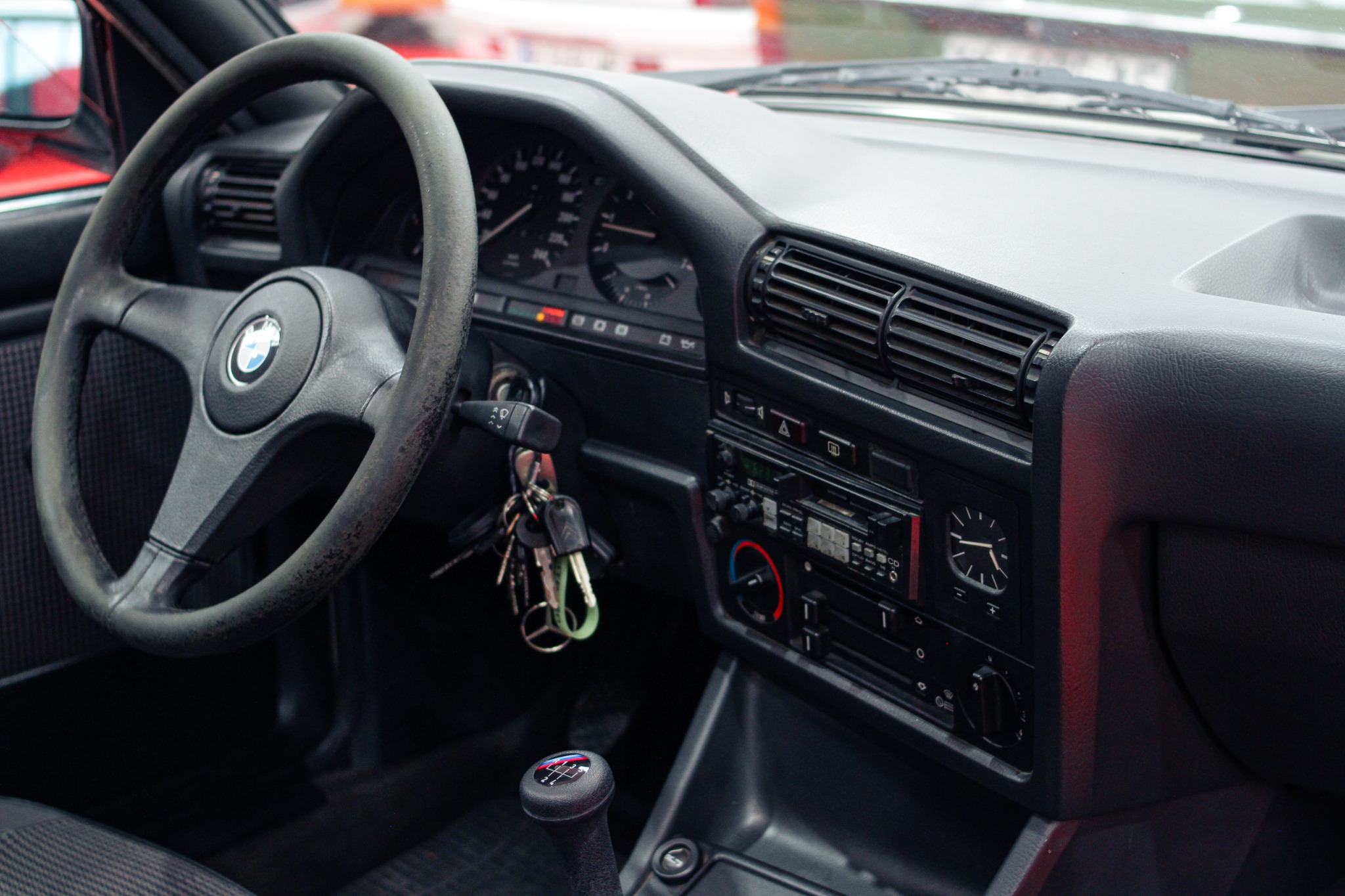 BMW E30 — fotografía 8