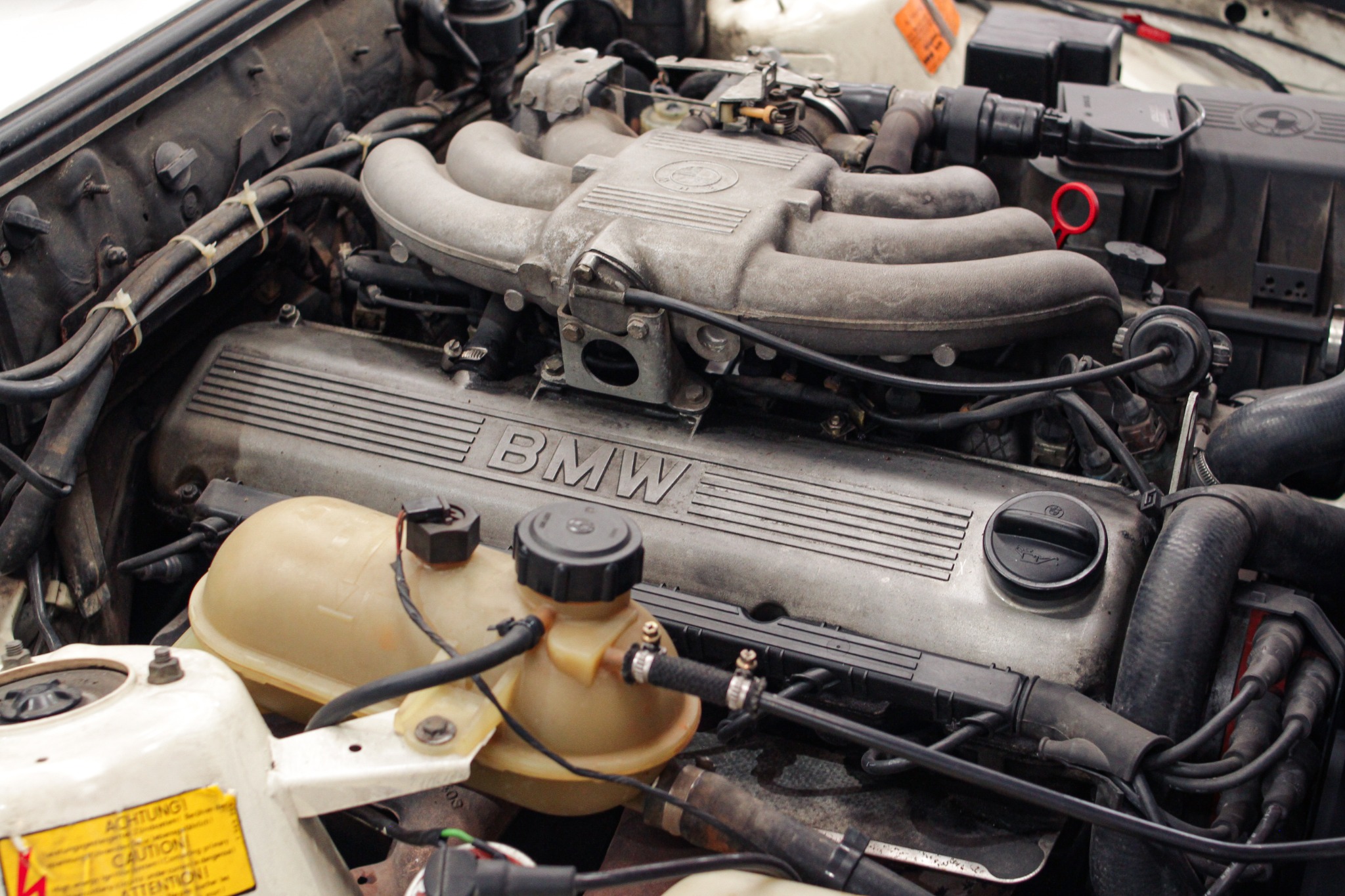 BMW E30 — fotografía 31